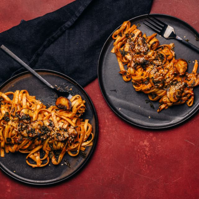 pikáns udon tészta