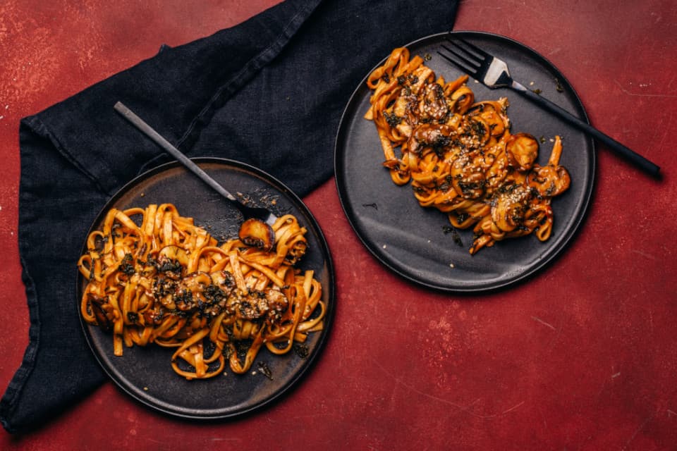 pikáns udon tészta